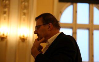 OHNE GOTT ES NAHMEN – Roswitha Springschitz, Die Straßenmusikantinnen, 2019