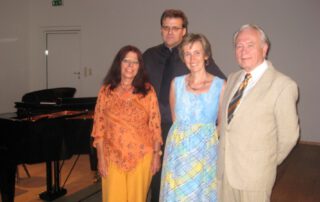 DIALOG ZWISCHEN VATER UND TOCHTER, Klavierduo Renata Bialaskova und Milan Bialas, 2007